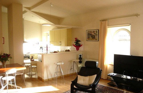 Cite Appartement | Appartement charme et standing au coeur de Narbonne, vue canal - (clim et wifi)