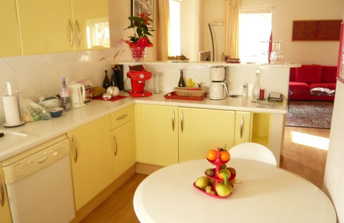 Cite Appartement | Appartement charme et standing au coeur de Narbonne, vue canal - (clim et wifi)