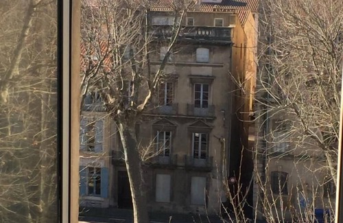 Cite Appartement | Appartement charme et standing au coeur de Narbonne, vue canal - (clim et wifi)