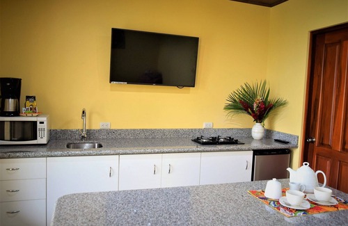 Nuevo Arenal Villa | Belle villa à LakeGardens, belle vue sur le lac, petit déjeuner gratuit incroyable