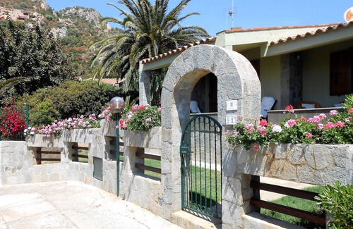 Costa Rei Villa | Magnifique et avec jardin, imprenable vue sur la mer à quelques pas de la plage
