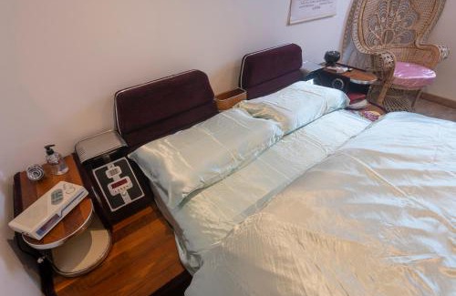 Templemars Appartement | Loveroom, Les années 80 chez nounours