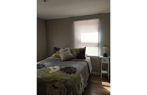 Coraopolis Maison | Lovin’ the Location - PIT Airport- Downtown - RMU
