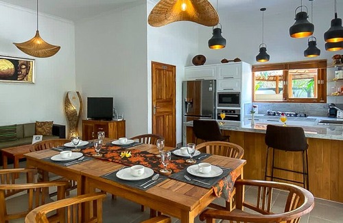 Anturan Villa | Lovina villa de luxe de la piscine dans un endroit magnifique!