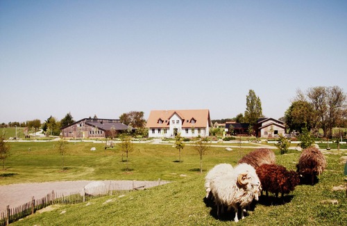 Stahlbrode Maison | Ferme rénovée avec amour sur éco-ferme - à seulement 1 km du ferry Rügen