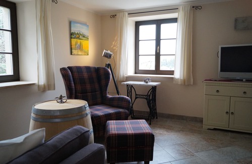 Kleinnaundorf Appartement | appartement meublés avec goût dans un emplacement privilégié avec balcon ensoleillé