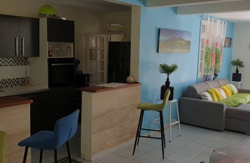 Le Robert Villa | Bas de villa" high tech", jacuzzi,salle de jeux