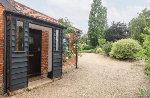 Diss Maison | Lowbrook Cottage