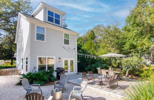 Mount Pleasant Maison | Lowcountry Lux 5 min to Beach 7 min to Dtwn