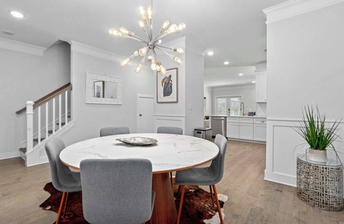 Mount Pleasant Maison | Lowcountry Lux / 5 min to Beach / 7 min to Dtwn