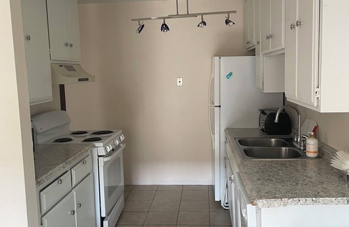 Fairway Park Copropriété | Lower 2 bedroom 2 bathroom condoAt great location!