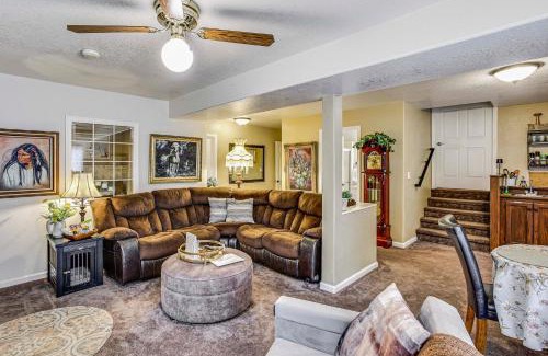 Graham Appartement | Lower-Level Apt with Hot Tub and Sauna in Graham!