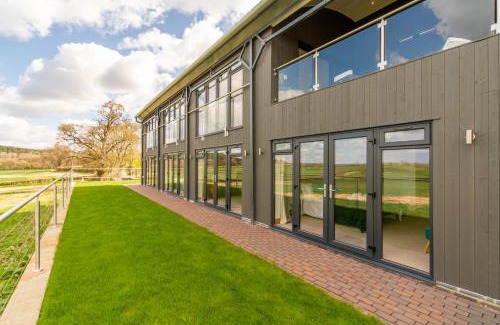 Alcester Maison | Lower Lodge Barn