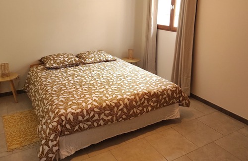 Escragnolles Appartement | LOWER VILLA AMAZING VIEW OF THE MOUNTAIN