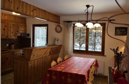 Grone Chalet De Ski | Loye: Chalet Le Colinet, à deux pas de Vercorin / Nax.