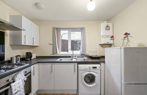 Luton Appartement | LT Properties Lovely Studio Apartment