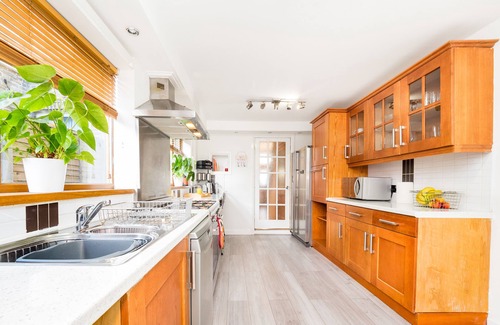 Forest Gate Maison | LT The Gate House 3 Bed-Maison-Confort-Salle d'eau-Patio