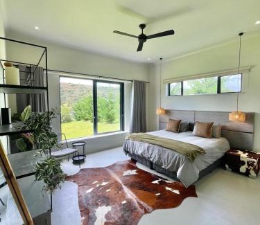 Malagas Maison | LTB - Kalm Riverside Living