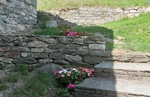 Groscavallo Cabine | Lu Biulè d'Aldo - Comfortable chalet in ancient hamlet, outdoor wellness area
