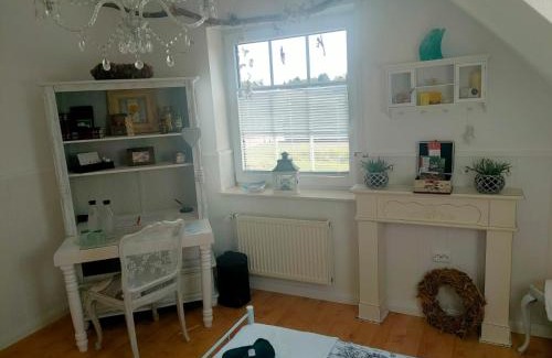 Surwold Maison | Luana`s White Cottage