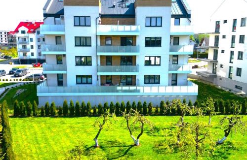 Lubawa Appartement | LUBAVA apartment z garażem podziemnym i klimatyzacją, Netflix, TV55', winda