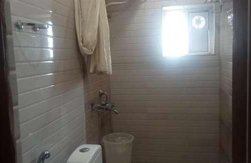 Lakdi Ka Pul Hôtel | Lucky Hotel and Restaurants- Lakdikapul