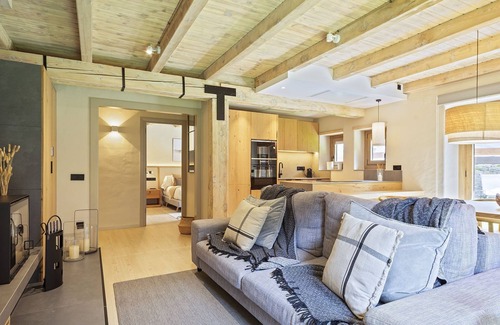 Arties Appartement | Luderna - Apartamento con jardín Crabera