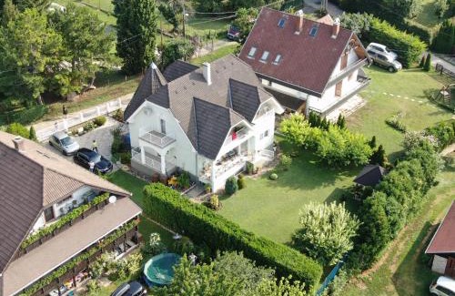 Balatonfured Appartement | Ludika Vendégház