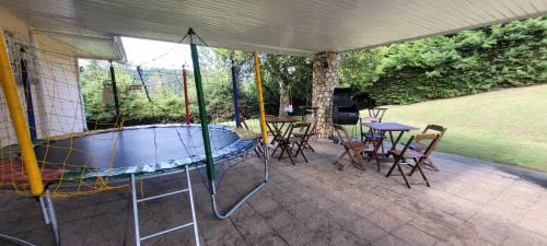 Vila Poran Maison | Lugar tranquilo, ideal para a família, 3km capivar