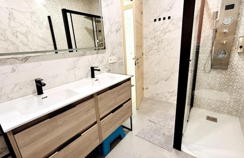 El Cristo y Buenavista Appartement | LUJO Proyector, Maquina Arcade, Wifi y patinetes