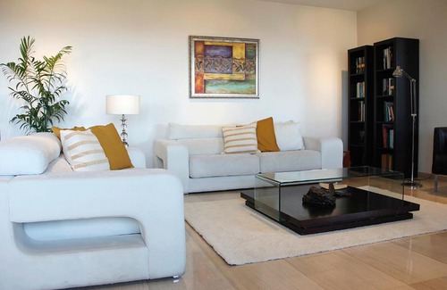 Torreblanca Appartement | Lujoso apartamento ático dúplex con vistas al mar y Fuengirola