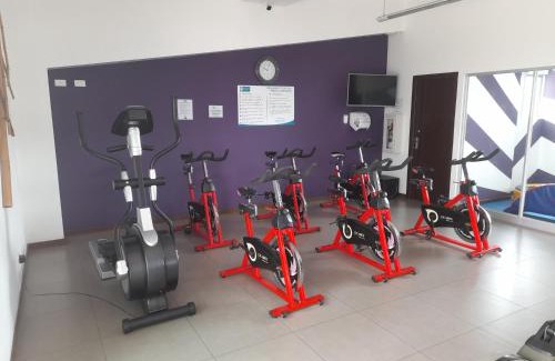 Hatillo Appartement | Lujoso condominio con lavadora y secadora, S. José