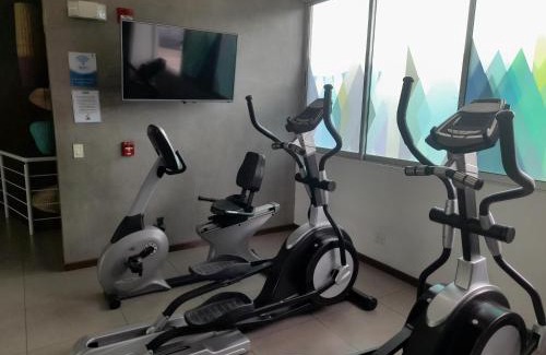 Hatillo Appartement | Lujoso condominio con lavadora y secadora, S. José