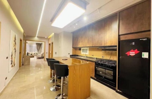 Al Duqqi Appartement | Luksusleilighet i Al Mohandiseen