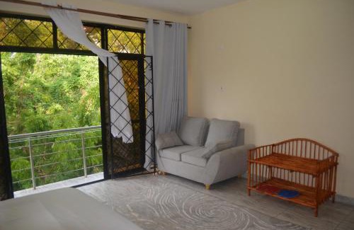 Nyali Maison | Lulu Homestay