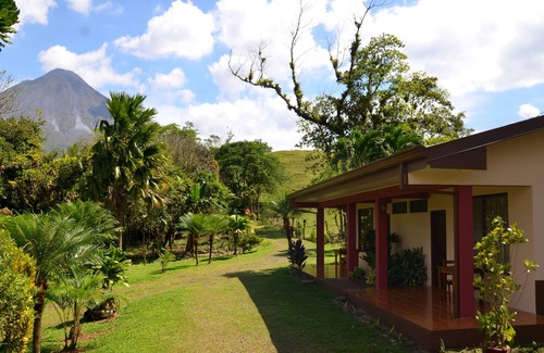 Arenal Hot Springs Hôtel | Lumbres del Arenal Cabinas y Villas