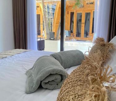 Pemaron Hôtel | lumbung asmara