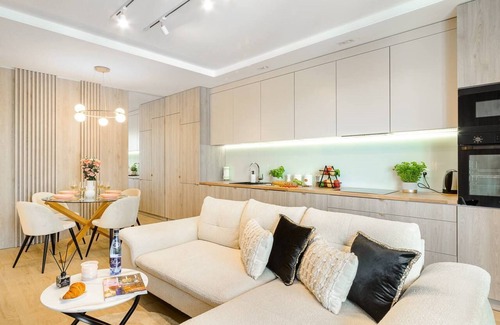 Baluty Appartement | Lumina deluxe apart with balcony