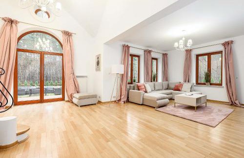 Wawer Appartement | Lumina villas in Warsaw