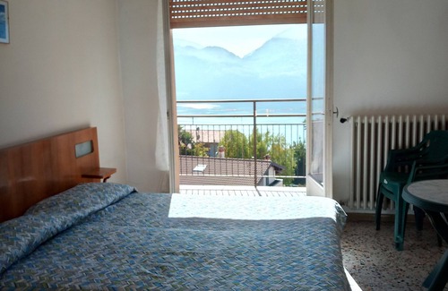 Abbadia Lariana Appartement | Luminoso con Balcone Vista Lago
