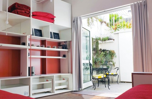 La Plata Maison | Maison lumineuse avec deux patios et une chambre près de la place Paso