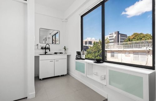 Hipodromo Appartement | Luna - Acogedor Refugio en Santurce — Cálido y Estiloso