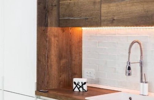 Tractorul Appartement | Luna Apartament