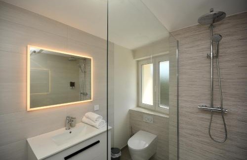 Saint-Louis Appartement | LUNAR, proche frontière Basel, Free parking
