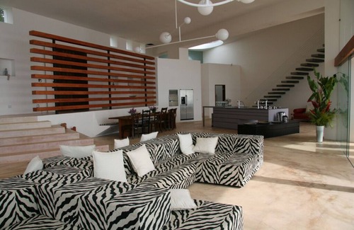 Montezuma Villa | LUNATICAlounge ... laissez-nous vous couper le souffle!