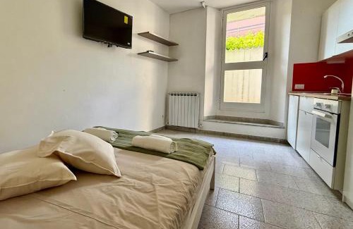 Pisa Appartement | Lungarno - Giardino e Vasca Spa