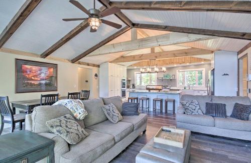 Gilbert Maison | Lush Gilbert House with Outdoor Oasis on Lake Murray