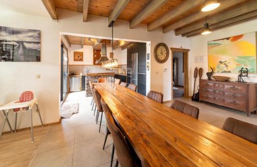 Somme-Leuze Maison | Lush holiday home with bubble bath and sauna