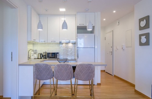 Athens City Centre Appartement | Lush Sapphire apt. steps from the Acropolis!