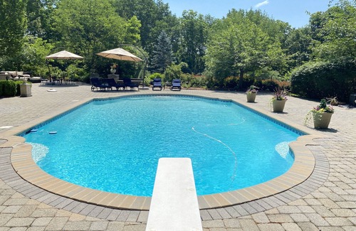 Middleville Maison | Lux 1 bedroom with private en-suite bathroom - Rm B